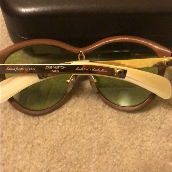 Louis Vuitton sunglasses - Picture 6 of 7